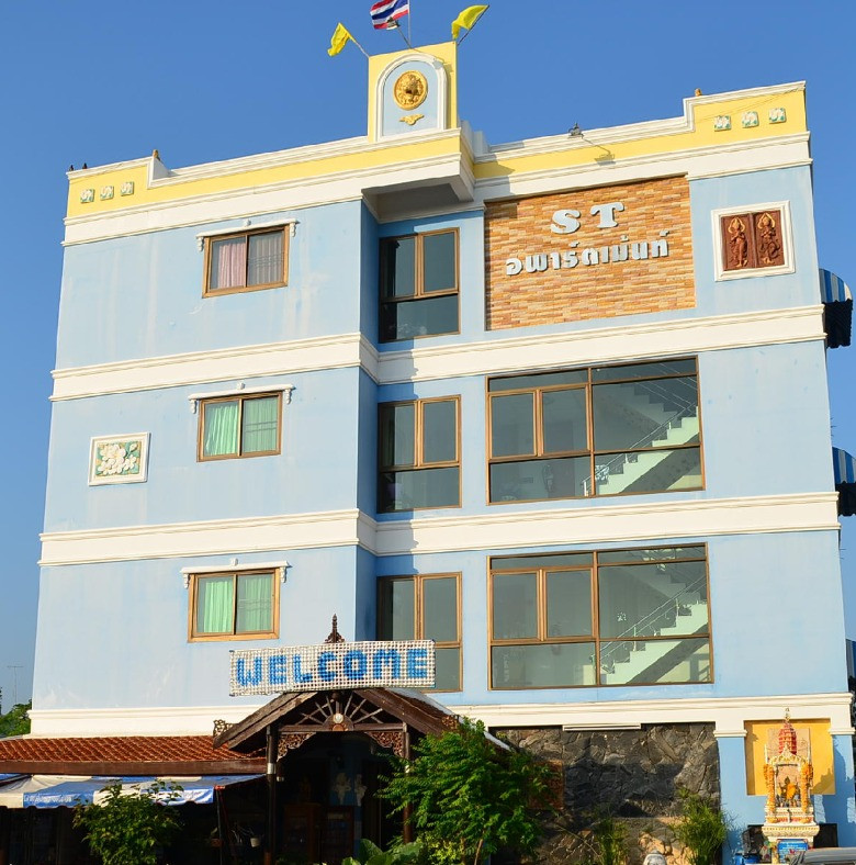 ST Apartment and Resort